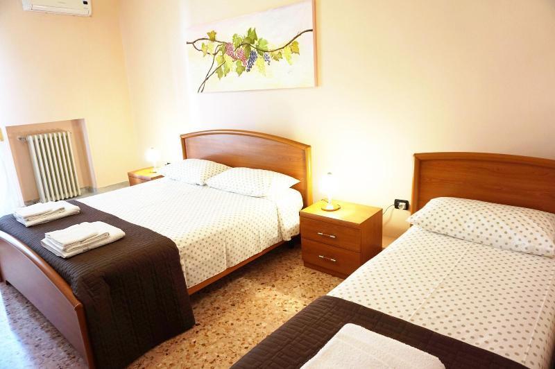 ليتشي B&B Piazza 300Mila المظهر الخارجي الصورة
